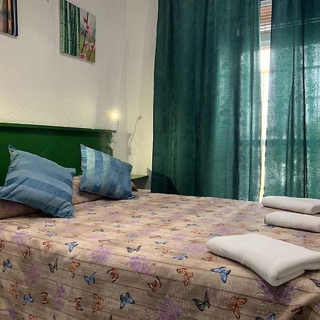 Pension Giraldilla Севілья Екстер'єр фото
